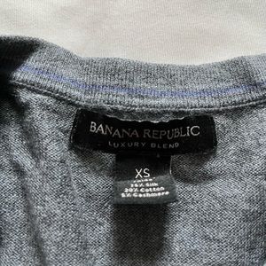 Banana republic gray luxury blend sweater